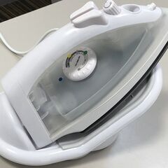 ▼【コードレススチームアイロン　ティーズネットワーク株式会社　ドン・キホーテ　TSA-1688C-WH】（NF231111）Zi-1339Wの画像