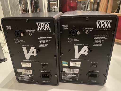 KRK V4v2ペア通電OK本体のみ/引き取りも歓迎