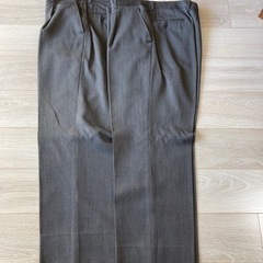 メンズスーツ　wool 100% 予約済みの画像