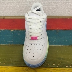 NIKE WMNS AIR FORCE 1 07 24.0cm 新品　af1の画像