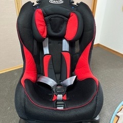 チャイルドシート　1歳頃から前向きから