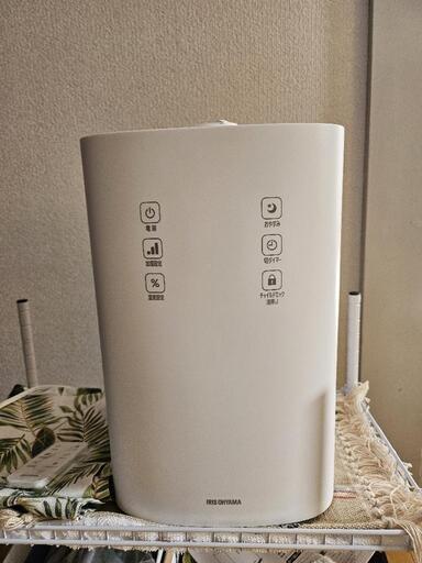 アイリスオーヤマの上給水ハイブリッド加湿器
