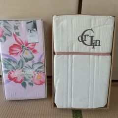 タオルケット と ケット　800円