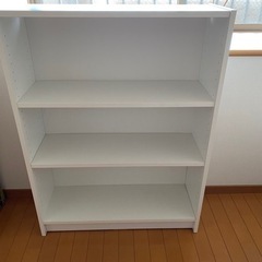 IKEA BILLY ビリー　本棚