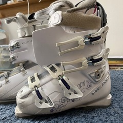 【決まりました】女性用スキーウェア　スキーブーツの画像