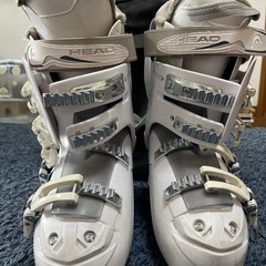 【決まりました】女性用スキーウェア　スキーブーツの画像