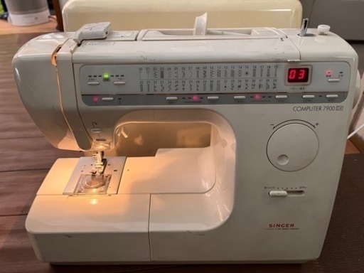 【1月末で終了】SINGER ミシン　COMPUTER7900 糸付き！