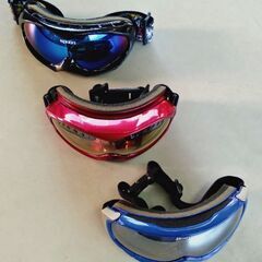 【商談中】スキー、スノーボード用ゴーグル（3個セット）の画像