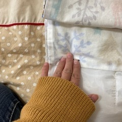 ベビー布団カバーセット右側、左側カバー無しの画像