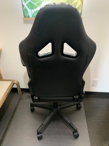 (お引き受け先が決まりました)大人気　ゲーミングチェア