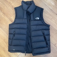 THE NORTH FACE ダウンベストの画像