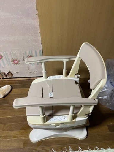 ポータブルトイレ
