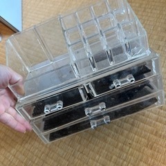 化粧品箱