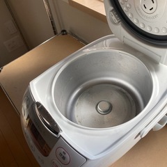 【購入者確定】炊飯器　5合まで炊けます！の画像