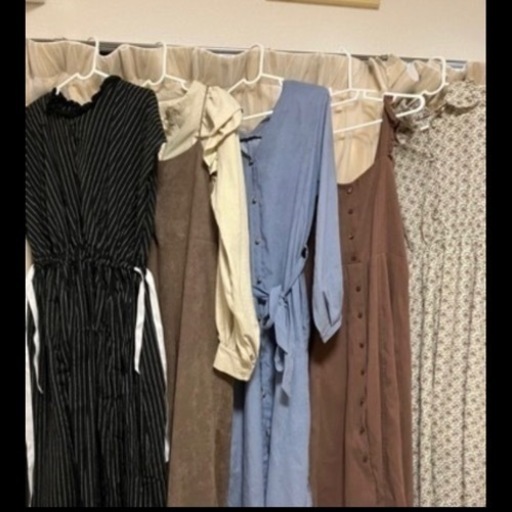 美品多数！1着100円！！レディース服50着⭐︎まとめ売り