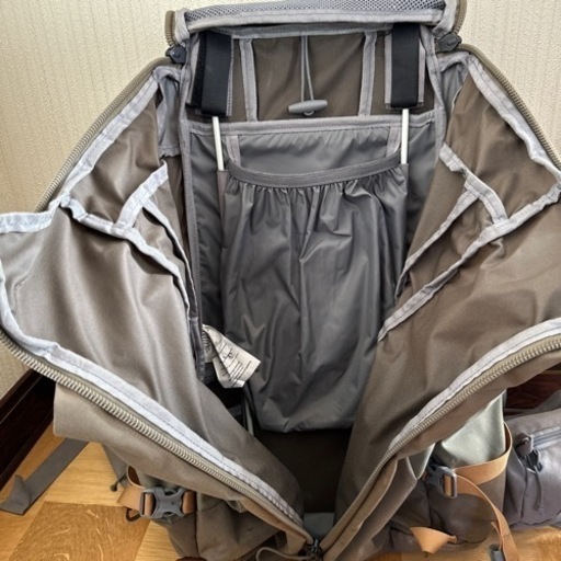 ミステリーランチ40ℓ 登山ザック