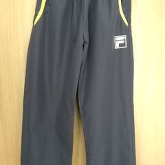 FILA　ウィンドブレーカー（上下、150）の画像
