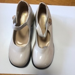 靴　22.5 美品