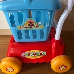 アンパンマン　ショッピングカートの画像