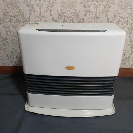 トヨトミ　石油ファンヒーター　LCB-3330