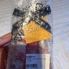 フラワーミニハンドクリームの画像