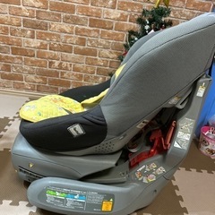 ゼウスターン　コンビ　チャイルドシート　回ります　出産準備　すぐ引き取り希望の画像