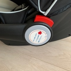 【引取先決定済】チャイルドシート　マムズキャリーブライト３の画像