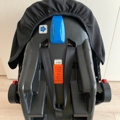 【引取先決定済】チャイルドシート　マムズキャリーブライト３の画像