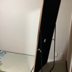 スタンドミラーの画像