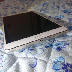 Huawei dtab Compact d-01J GOLDの画像