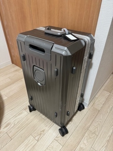 超軽量　スーツケース　サイズ65*39*33cm