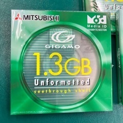 MO 3枚の画像