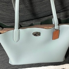 COACH  本革トートバックの画像