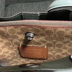 COACH  本革トートバックの画像