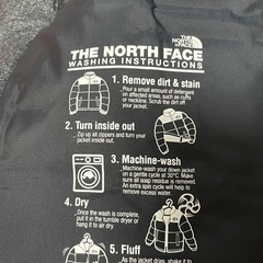新品 海外限定 ノースフェイス ダウンジャケットの画像