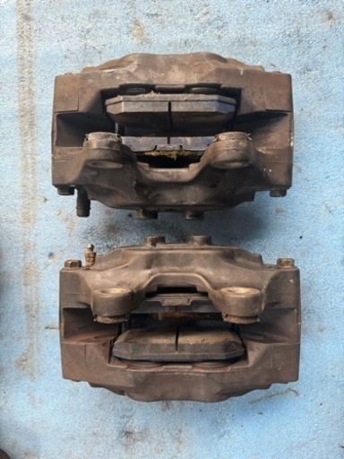 HCR32 スカイライン　フロントキャリパー