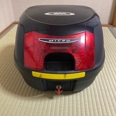 GIVI リアボックス　MICRO バイク