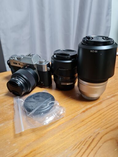 Fujifilm富士フィルム　X-T30ボディ+レンズ3点+カバン付き　2020年購入