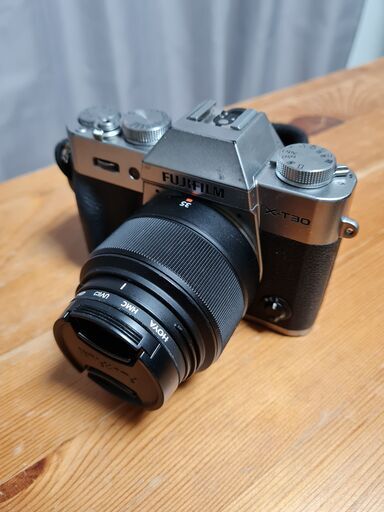 Fujifilm富士フィルム　X-T30ボディ+レンズ3点+カバン付き　2020年購入