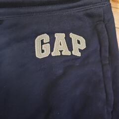 GAPパーカー、パンツセットの画像