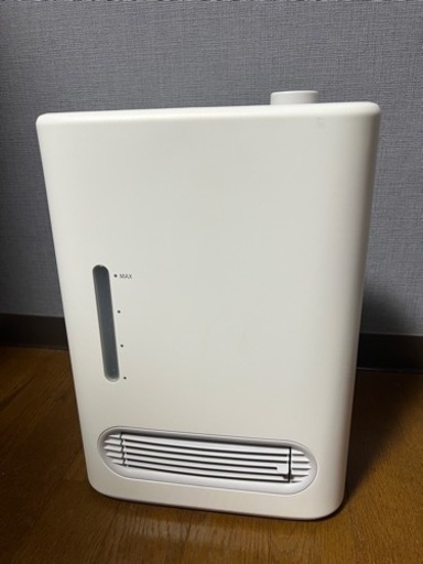 最終値下げ！加湿付きセラミックファンヒーター2019製