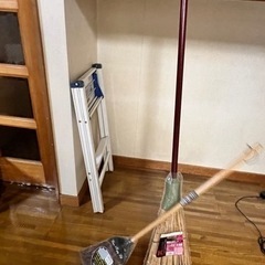 長いほうき、短いほうき(新品)の画像