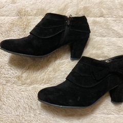 美品！！ブーティー Mサイズ (黒)