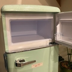 未使用品】アイリスプラザ 冷蔵庫 81L レトロ PRR-082D-LG ノンフロン 