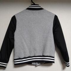 ボアジャンパー　140cmの画像