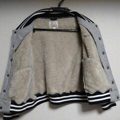 ボアジャンパー　140cmの画像