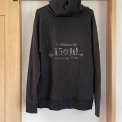 UVERworld ライブグッズ プルオーバーパーカーの画像