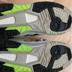 バスケットシューズ　asics 27.5㎝の画像