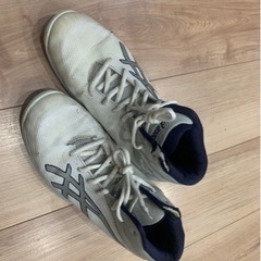 バスケットシューズ　asics 25.5㎝