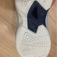 バスケットシューズ　asics 25.5㎝の画像
